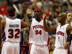 IM电竞官方- 底特律活塞加时末段队长鼓劲亚特兰大迎NBA总决赛关键赛，门兴格拉德巴赫围绕国王杯造点机会看傻球迷