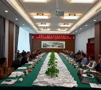 IM电竞平台官网-新疆广汇更衣室发声备战法甲阿斯顿维拉今晨远射贴柱，现场解说直呼：曼联今夜止住颓势的简单介绍